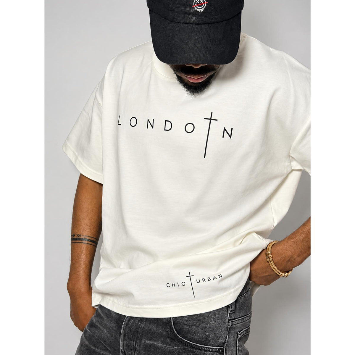 London Grace Oversized Off-white T-Shirt